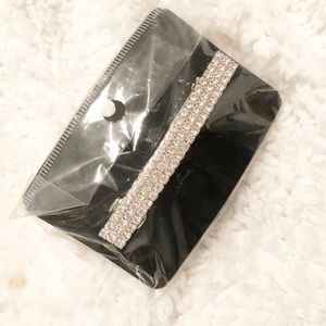 Rhinestone Hair Barrett